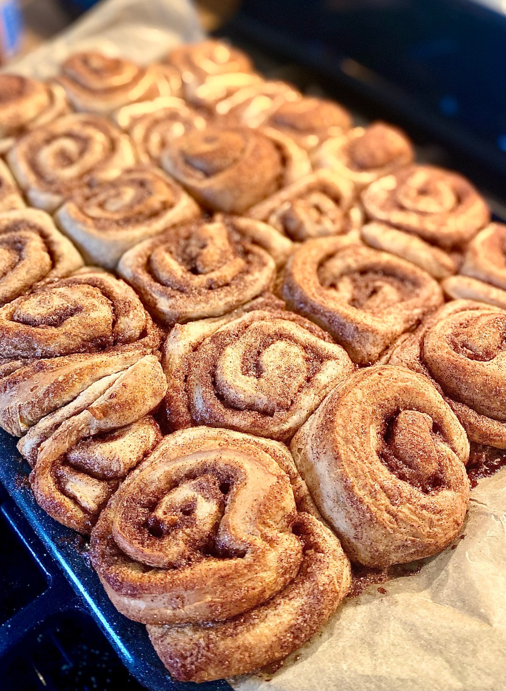 Fluffy homemade cinnamon&nbsp;rolls