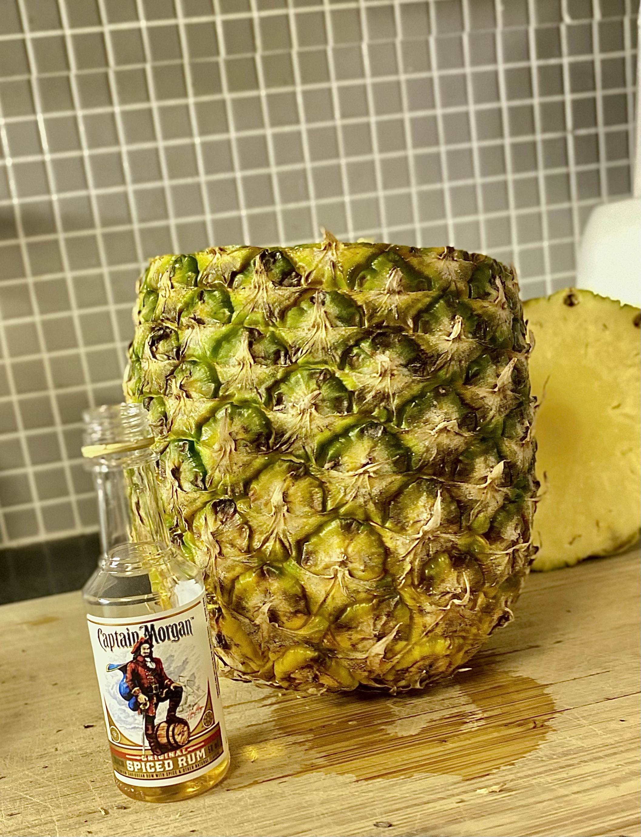 Pineapple with rum